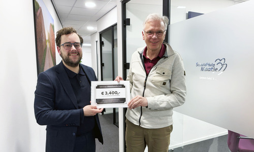 SchuldHulpMaatje Oldambt ontvangt gulle donatie van lokale kerken